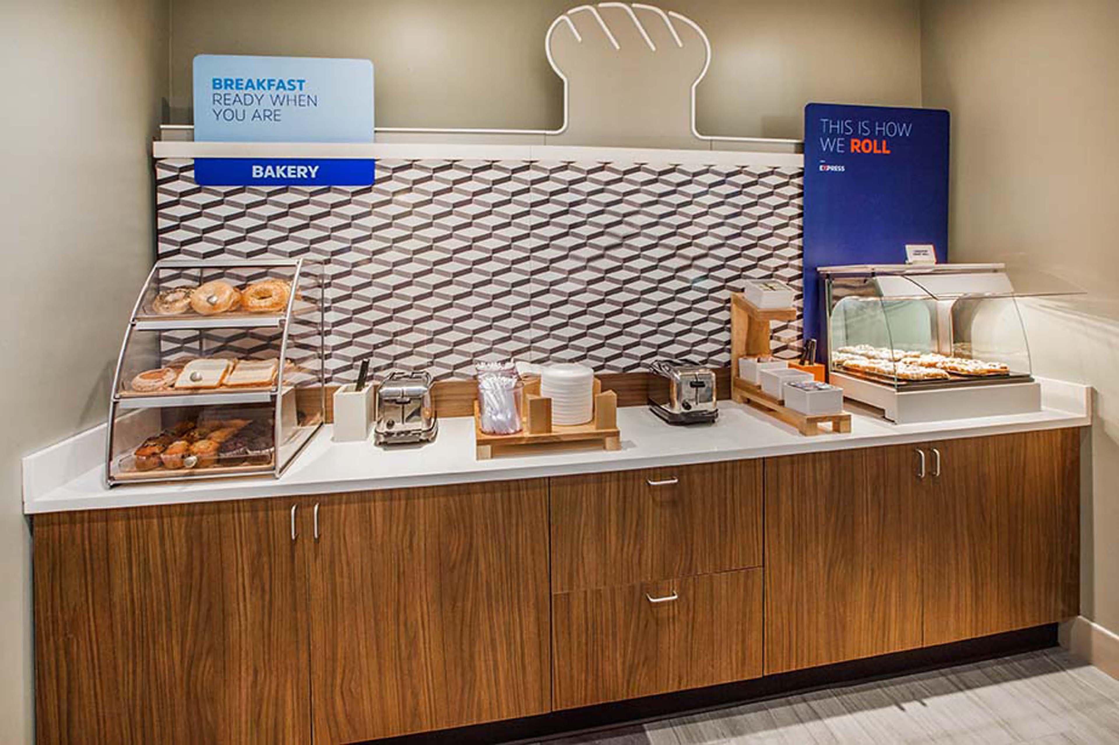 Holiday Inn Express Baton Rouge Downtown, An Ihg Hotel מראה חיצוני תמונה